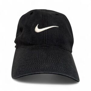 Nike Black baseball Cap with Embroidered Swoosh Logo 100% cotton adjustable